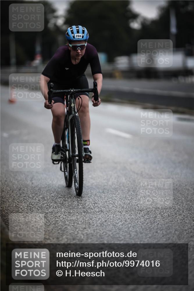 16.08.2026 - KN Förde Triathlon 2026 H.Heesch http://msf.ph/oto/9974016 16.08.2026 10:15:19 Radfahren 253 meine-sportfotos.de