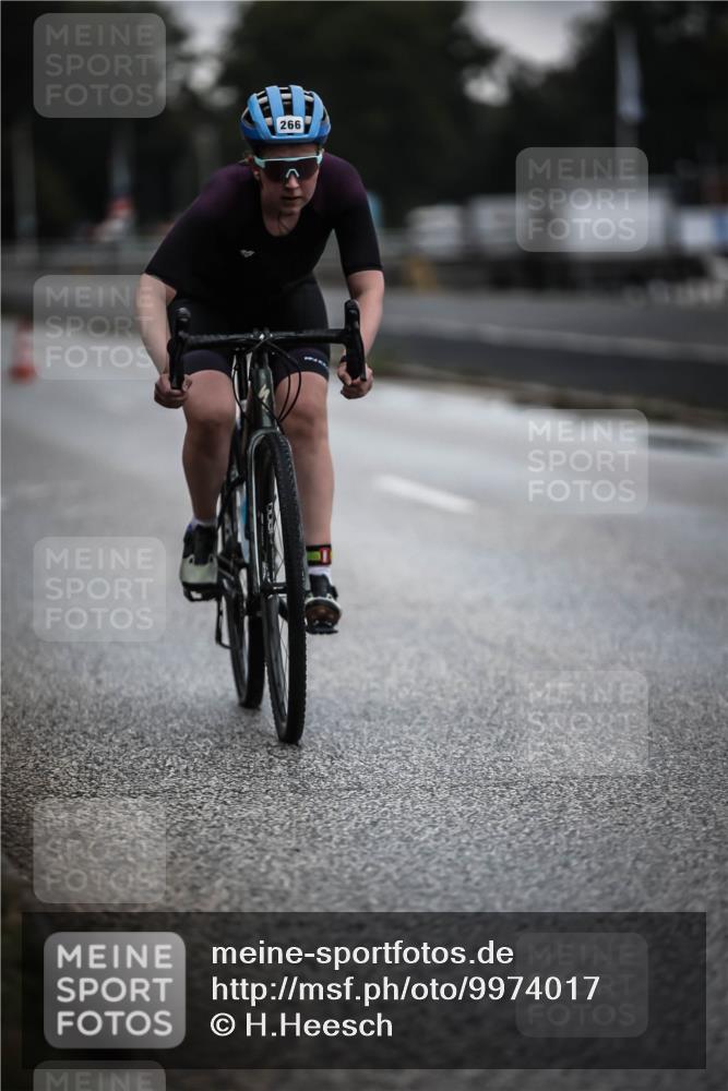 16.08.2026 - KN Förde Triathlon 2026 H.Heesch http://msf.ph/oto/9974017 16.08.2026 10:15:19 Radfahren 253 meine-sportfotos.de