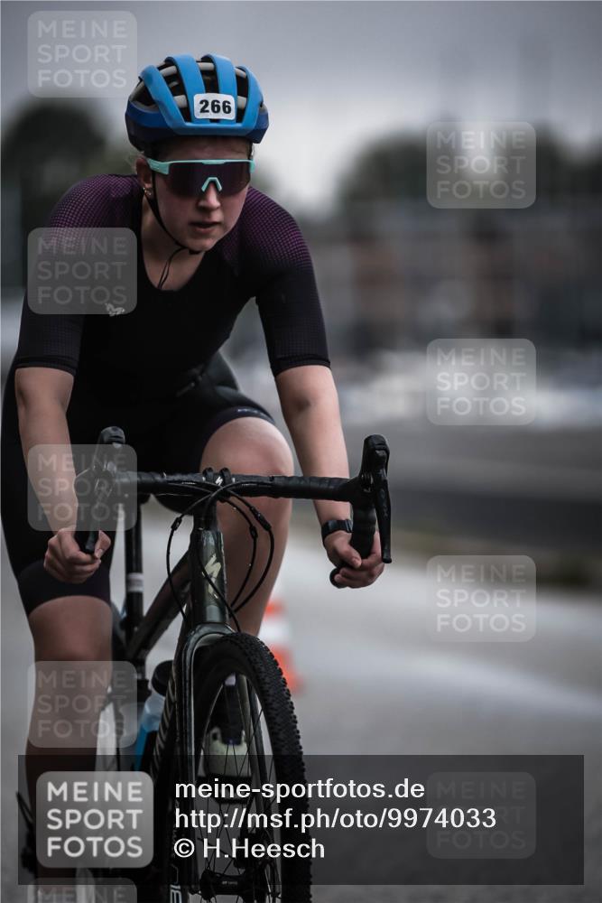 16.08.2026 - KN Förde Triathlon 2026 H.Heesch http://msf.ph/oto/9974033 16.08.2026 10:15:20 Radfahren 253 meine-sportfotos.de