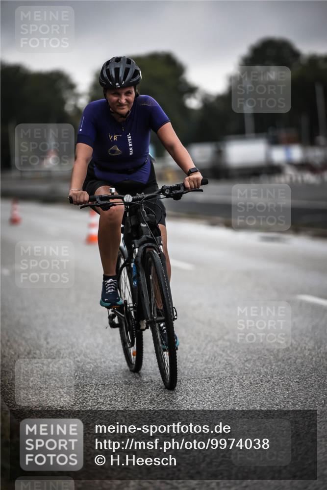 16.08.2026 - KN Förde Triathlon 2026 H.Heesch http://msf.ph/oto/9974038 16.08.2026 10:16:34 Radfahren  meine-sportfotos.de