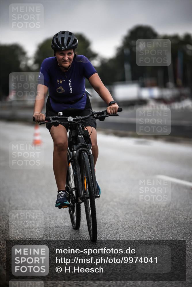 16.08.2026 - KN Förde Triathlon 2026 H.Heesch http://msf.ph/oto/9974041 16.08.2026 10:16:34 Radfahren  meine-sportfotos.de