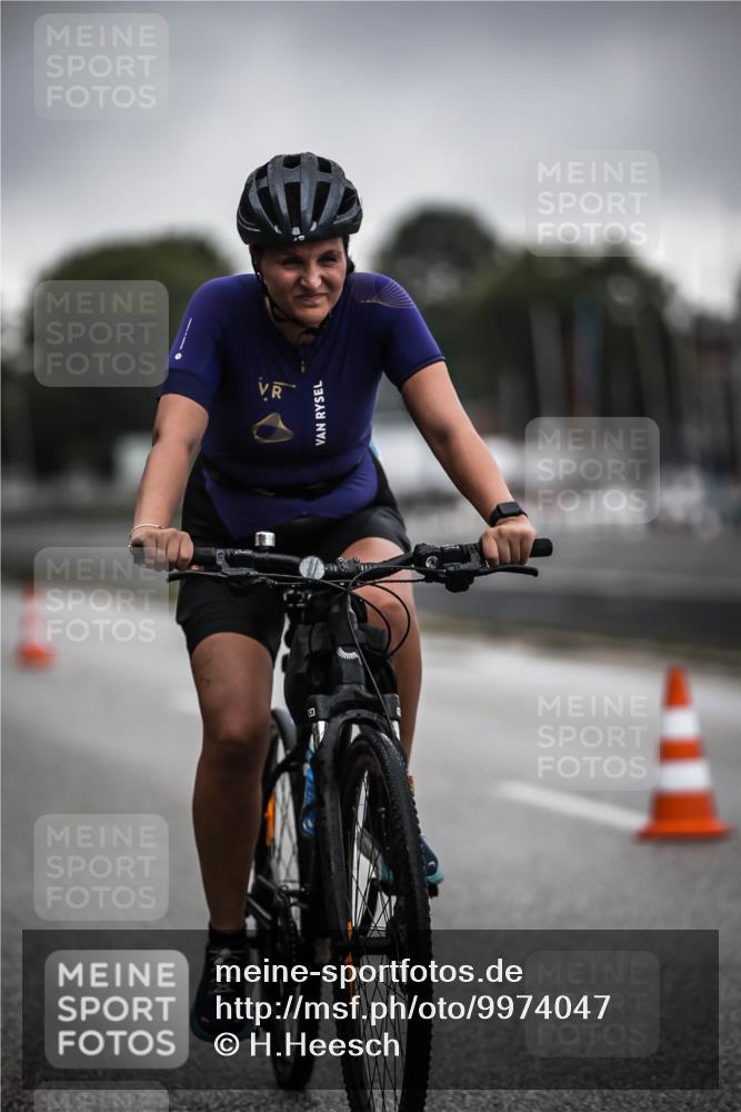 16.08.2026 - KN Förde Triathlon 2026 H.Heesch http://msf.ph/oto/9974047 16.08.2026 10:16:35 Radfahren  meine-sportfotos.de