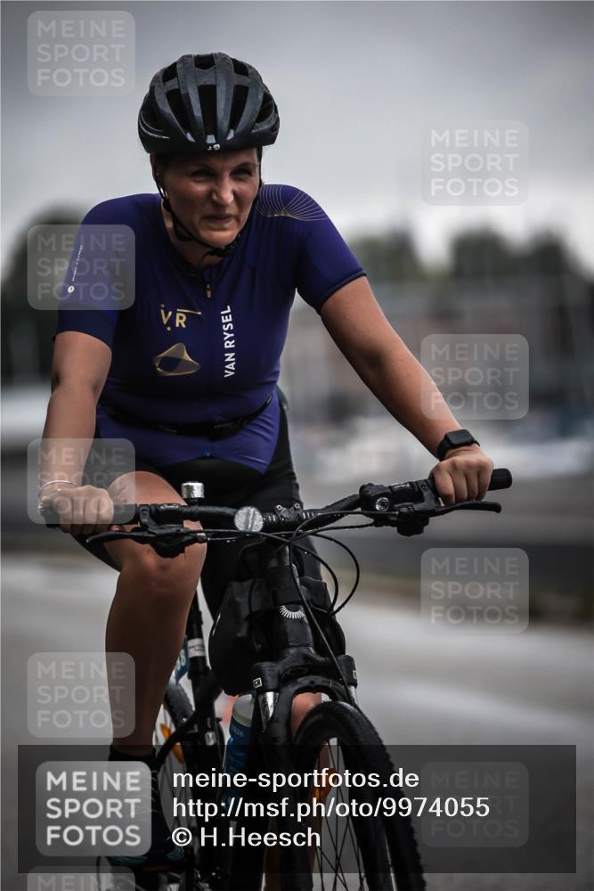 16.08.2026 - KN Förde Triathlon 2026 H.Heesch http://msf.ph/oto/9974055 16.08.2026 10:16:35 Radfahren  meine-sportfotos.de