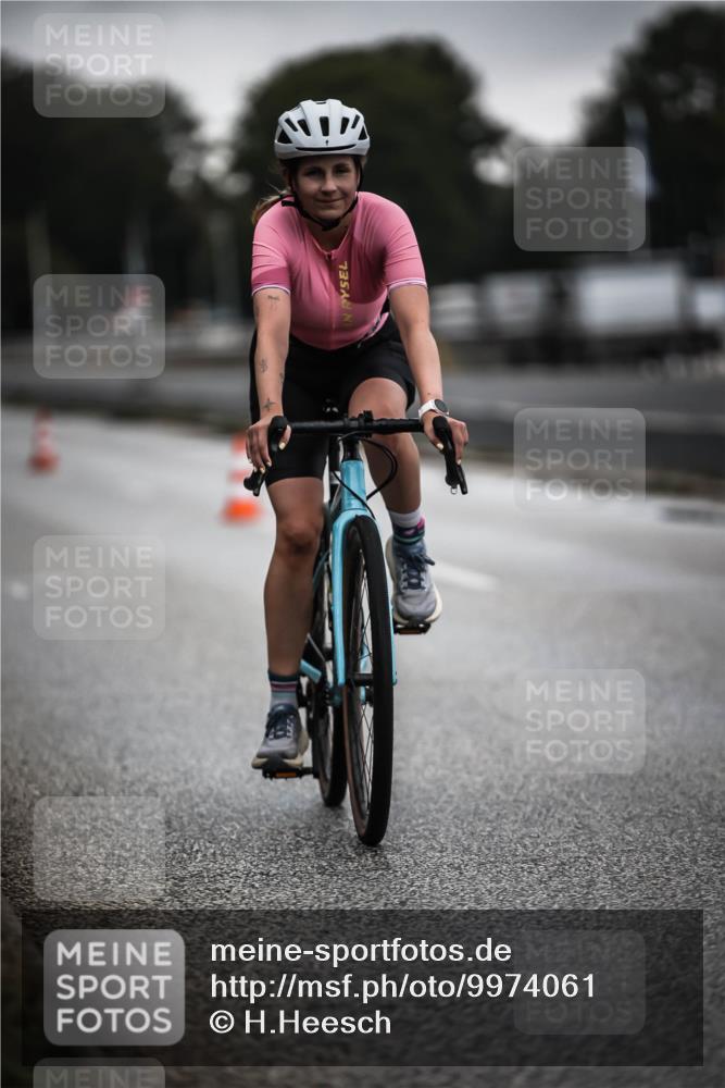 16.08.2026 - KN Förde Triathlon 2026 H.Heesch http://msf.ph/oto/9974061 16.08.2026 10:16:42 Radfahren 259 meine-sportfotos.de