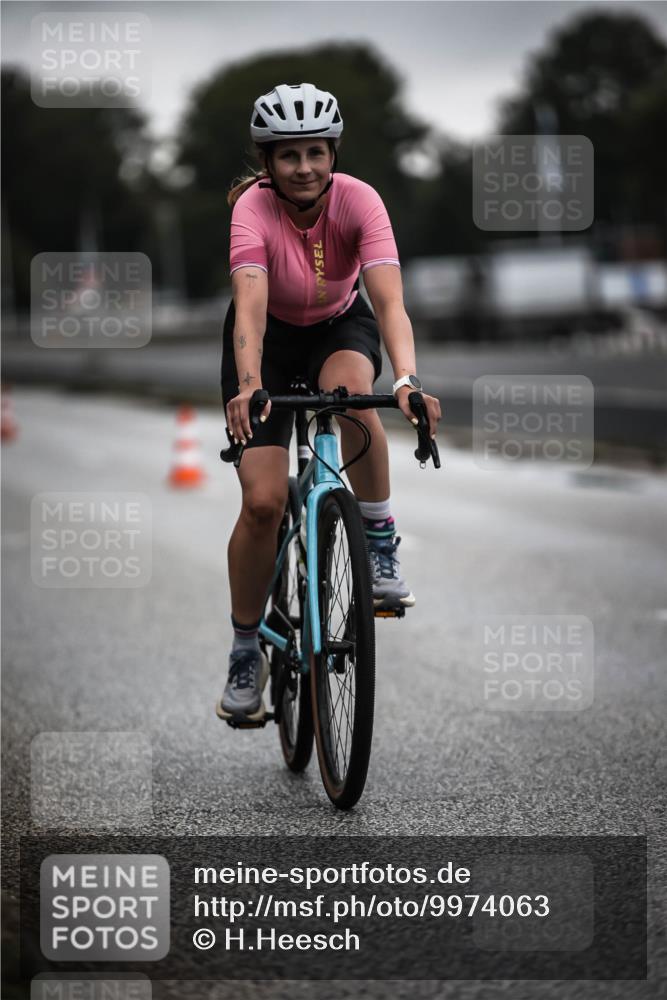 16.08.2026 - KN Förde Triathlon 2026 H.Heesch http://msf.ph/oto/9974063 16.08.2026 10:16:42 Radfahren 259 meine-sportfotos.de
