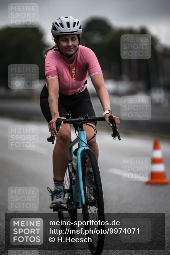 16.08.2026 - KN Förde Triathlon 2026 H.Heesch http://msf.ph/oto/9974071 16.08.2026 10:16:43 Radfahren 259 meine-sportfotos.de
