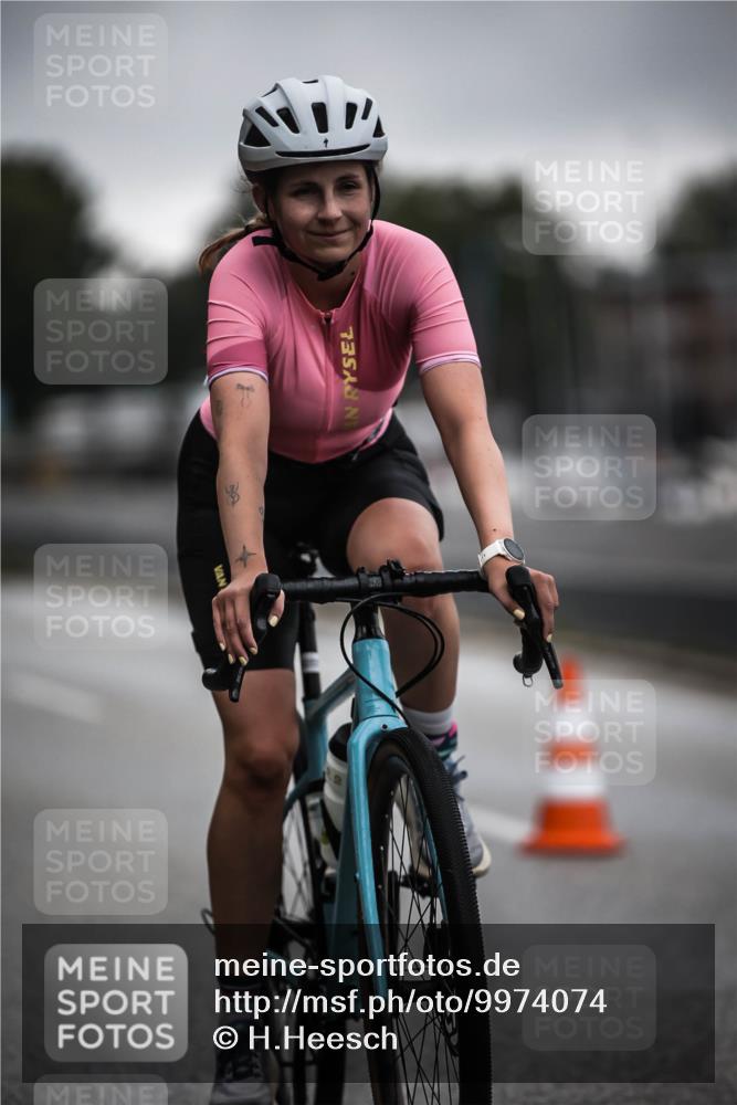 16.08.2026 - KN Förde Triathlon 2026 H.Heesch http://msf.ph/oto/9974074 16.08.2026 10:16:43 Radfahren 259 meine-sportfotos.de