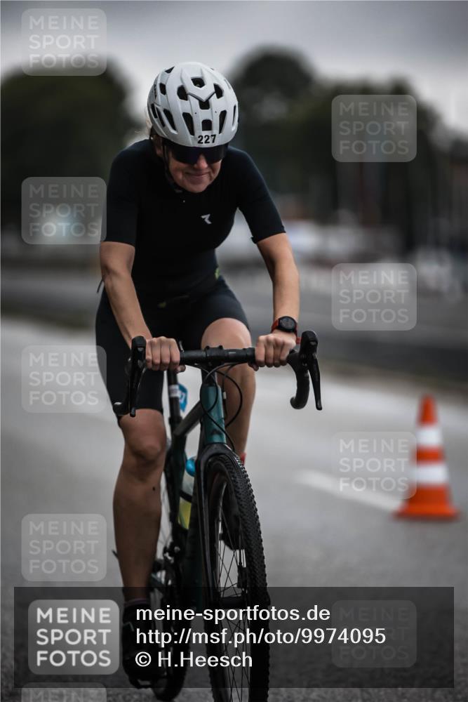 16.08.2026 - KN Förde Triathlon 2026 H.Heesch http://msf.ph/oto/9974095 16.08.2026 10:17:00 Radfahren  meine-sportfotos.de