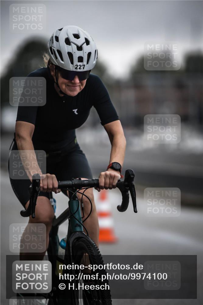 16.08.2026 - KN Förde Triathlon 2026 H.Heesch http://msf.ph/oto/9974100 16.08.2026 10:17:00 Radfahren  meine-sportfotos.de