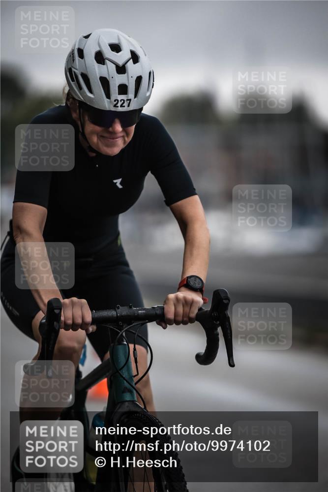 16.08.2026 - KN Förde Triathlon 2026 H.Heesch http://msf.ph/oto/9974102 16.08.2026 10:17:00 Radfahren  meine-sportfotos.de