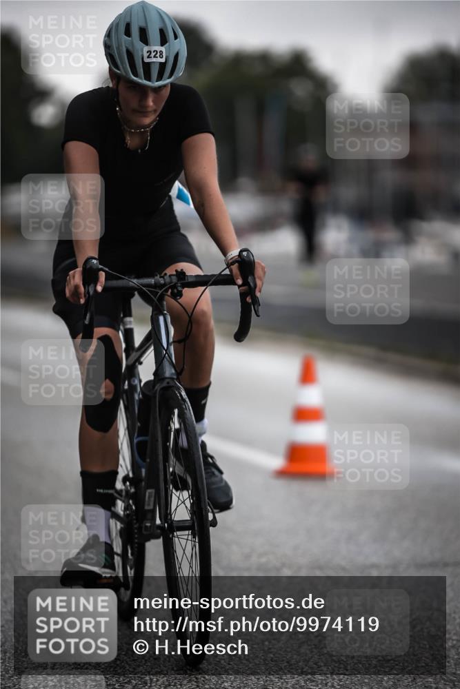 16.08.2026 - KN Förde Triathlon 2026 H.Heesch http://msf.ph/oto/9974119 16.08.2026 10:17:57 Radfahren  meine-sportfotos.de