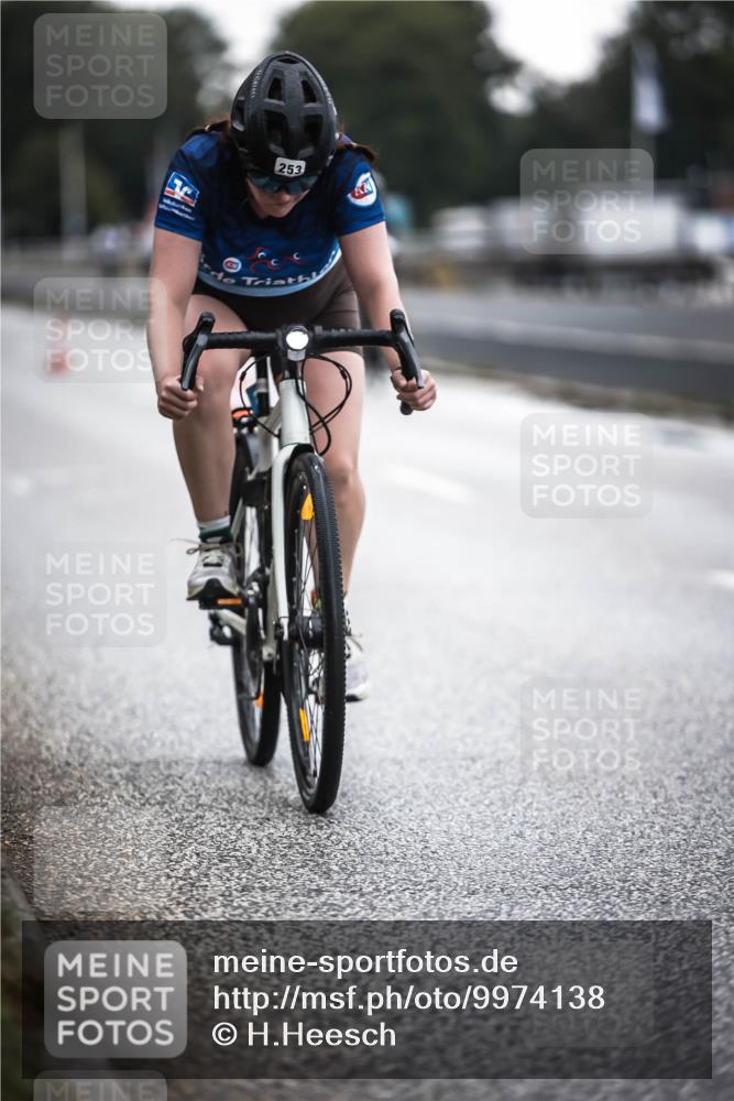 16.08.2026 - KN Förde Triathlon 2026 H.Heesch http://msf.ph/oto/9974138 16.08.2026 10:18:24 Radfahren  meine-sportfotos.de