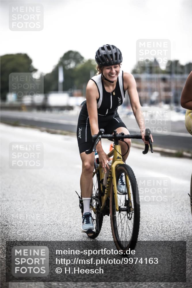 16.08.2026 - KN Förde Triathlon 2026 H.Heesch http://msf.ph/oto/9974163 16.08.2026 10:18:41 Radfahren  meine-sportfotos.de