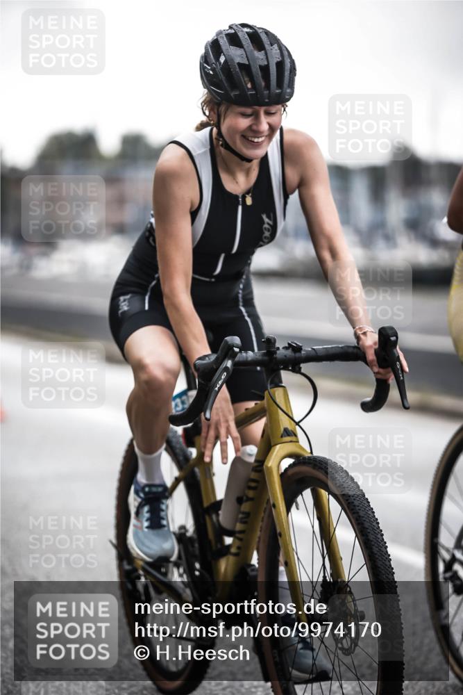 16.08.2026 - KN Förde Triathlon 2026 H.Heesch http://msf.ph/oto/9974170 16.08.2026 10:18:41 Radfahren  meine-sportfotos.de