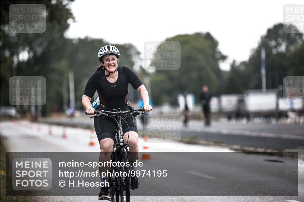 16.08.2026 - KN Förde Triathlon 2026 H.Heesch http://msf.ph/oto/9974195 16.08.2026 10:21:24 Radfahren  meine-sportfotos.de