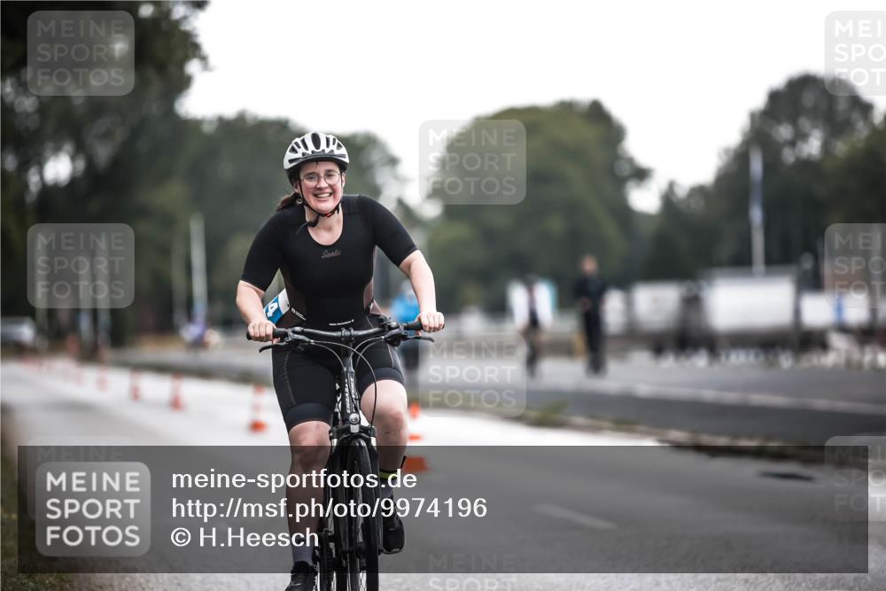 16.08.2026 - KN Förde Triathlon 2026 H.Heesch http://msf.ph/oto/9974196 16.08.2026 10:21:24 Radfahren  meine-sportfotos.de