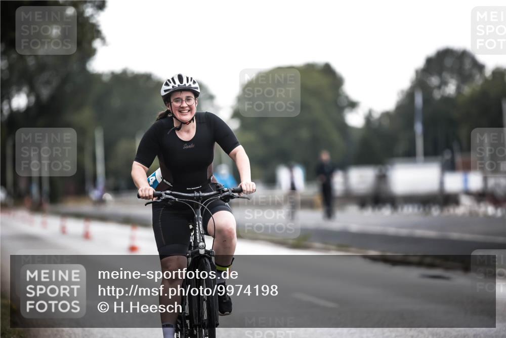 16.08.2026 - KN Förde Triathlon 2026 H.Heesch http://msf.ph/oto/9974198 16.08.2026 10:21:24 Radfahren  meine-sportfotos.de