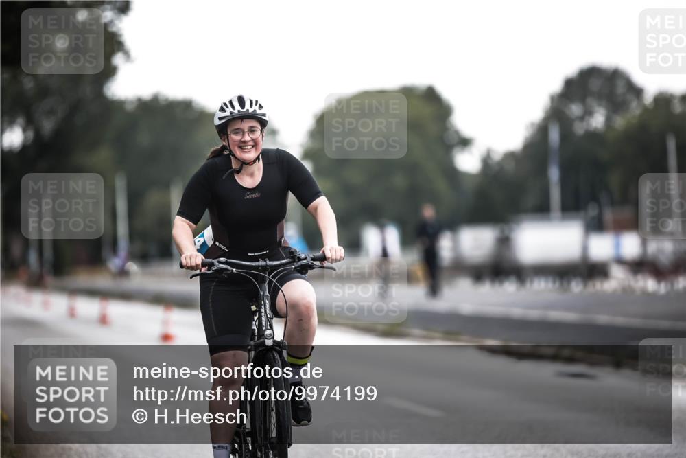 16.08.2026 - KN Förde Triathlon 2026 H.Heesch http://msf.ph/oto/9974199 16.08.2026 10:21:24 Radfahren  meine-sportfotos.de