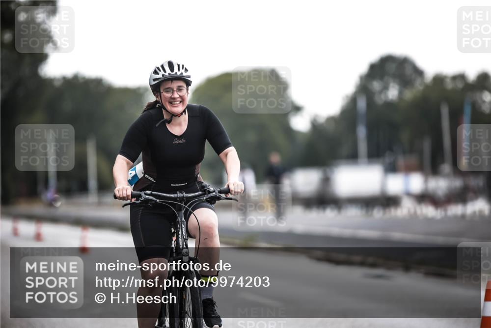 16.08.2026 - KN Förde Triathlon 2026 H.Heesch http://msf.ph/oto/9974203 16.08.2026 10:21:24 Radfahren  meine-sportfotos.de