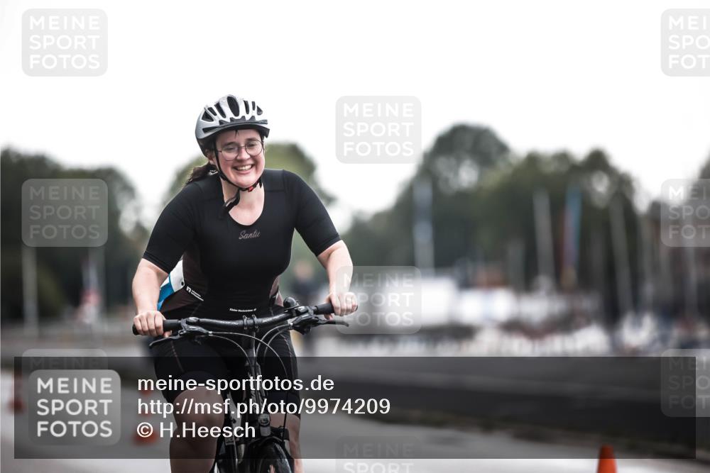 16.08.2026 - KN Förde Triathlon 2026 H.Heesch http://msf.ph/oto/9974209 16.08.2026 10:21:25 Radfahren  meine-sportfotos.de