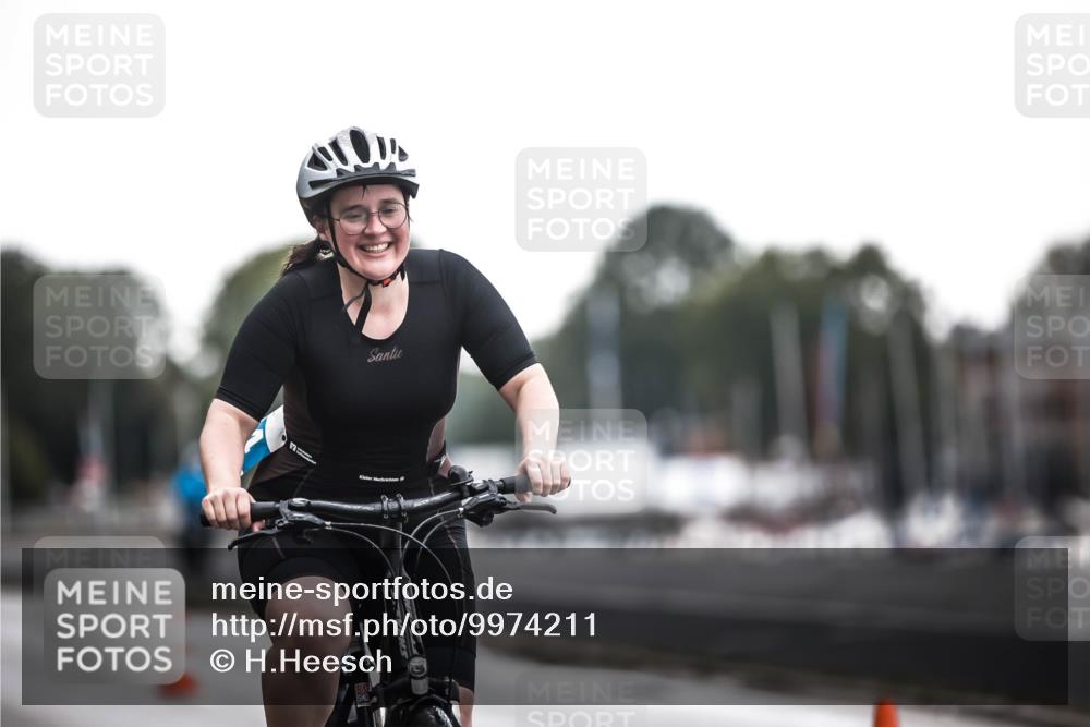16.08.2026 - KN Förde Triathlon 2026 H.Heesch http://msf.ph/oto/9974211 16.08.2026 10:21:25 Radfahren  meine-sportfotos.de