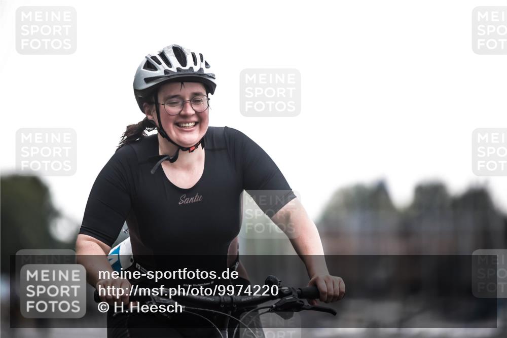 16.08.2026 - KN Förde Triathlon 2026 H.Heesch http://msf.ph/oto/9974220 16.08.2026 10:21:25 Radfahren  meine-sportfotos.de