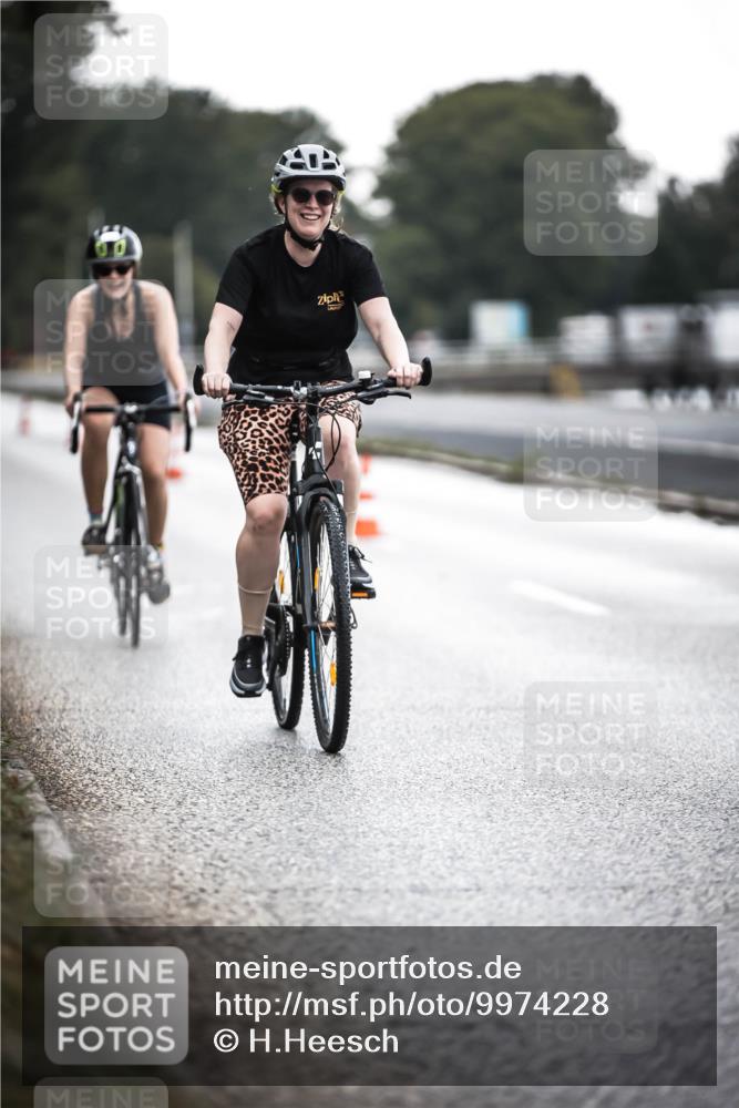 16.08.2026 - KN Förde Triathlon 2026 H.Heesch http://msf.ph/oto/9974228 16.08.2026 10:22:11 Radfahren  meine-sportfotos.de