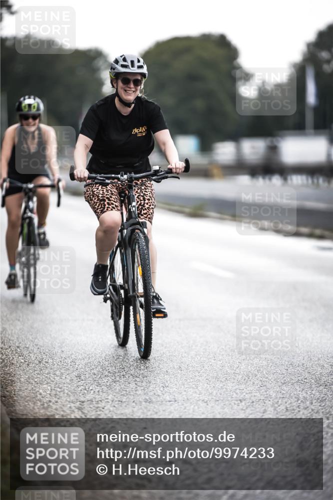 16.08.2026 - KN Förde Triathlon 2026 H.Heesch http://msf.ph/oto/9974233 16.08.2026 10:22:11 Radfahren  meine-sportfotos.de