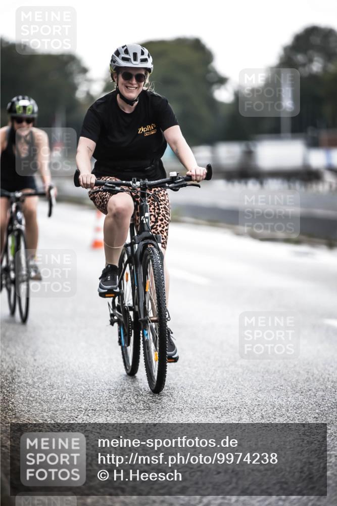 16.08.2026 - KN Förde Triathlon 2026 H.Heesch http://msf.ph/oto/9974238 16.08.2026 10:22:11 Radfahren  meine-sportfotos.de