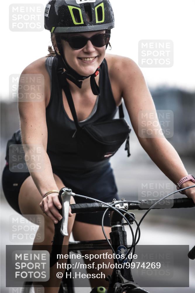 16.08.2026 - KN Förde Triathlon 2026 H.Heesch http://msf.ph/oto/9974269 16.08.2026 10:22:13 Radfahren  meine-sportfotos.de