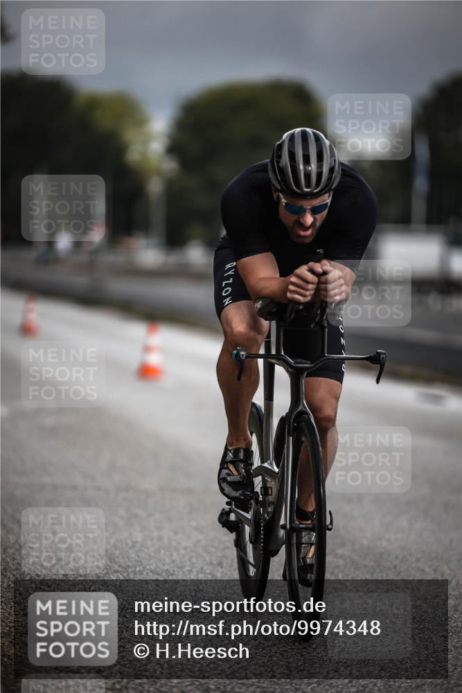 16.08.2026 - KN Förde Triathlon 2026 H.Heesch http://msf.ph/oto/9974348 16.08.2026 11:00:47 Radfahren 221, 308, 312 meine-sportfotos.de