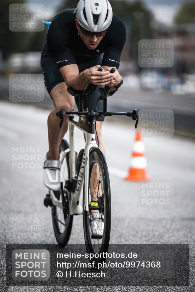 16.08.2026 - KN Förde Triathlon 2026 H.Heesch http://msf.ph/oto/9974368 16.08.2026 11:00:55 Radfahren 304 meine-sportfotos.de