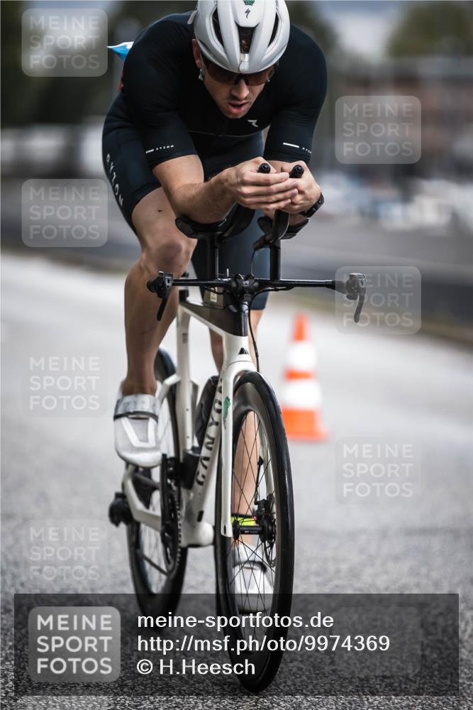 16.08.2026 - KN Förde Triathlon 2026 H.Heesch http://msf.ph/oto/9974369 16.08.2026 11:00:55 Radfahren 304 meine-sportfotos.de