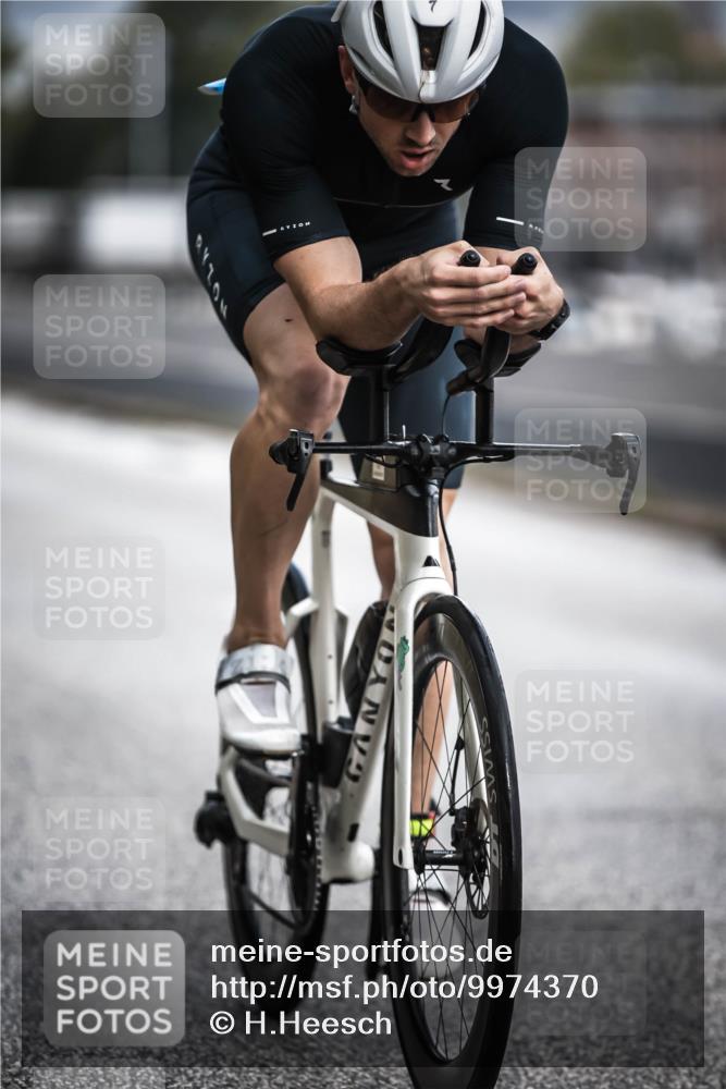 16.08.2026 - KN Förde Triathlon 2026 H.Heesch http://msf.ph/oto/9974370 16.08.2026 11:00:55 Radfahren 304 meine-sportfotos.de
