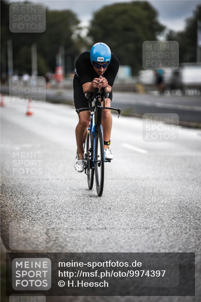 16.08.2026 - KN Förde Triathlon 2026 H.Heesch http://msf.ph/oto/9974397 16.08.2026 11:01:19 Radfahren 330 meine-sportfotos.de