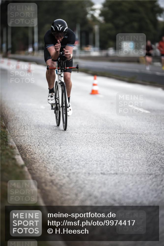 16.08.2026 - KN Förde Triathlon 2026 H.Heesch http://msf.ph/oto/9974417 16.08.2026 11:01:44 Radfahren 310, 311 meine-sportfotos.de