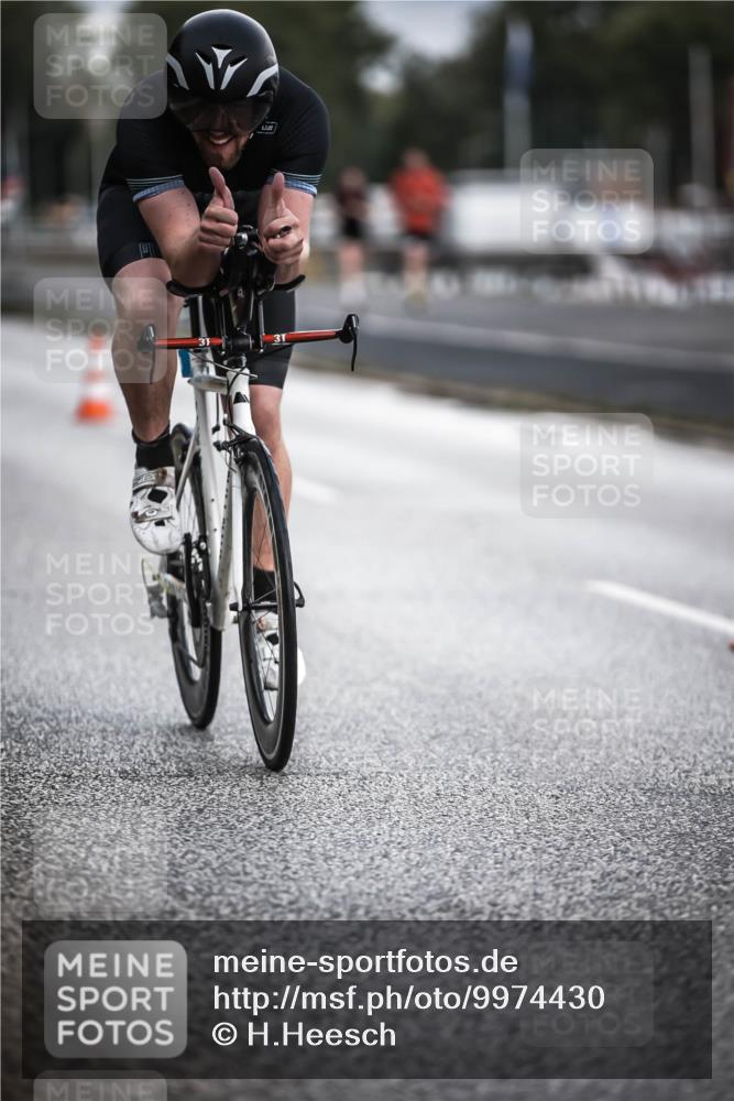 16.08.2026 - KN Förde Triathlon 2026 H.Heesch http://msf.ph/oto/9974430 16.08.2026 11:01:45 Radfahren 305, 310, 311 meine-sportfotos.de