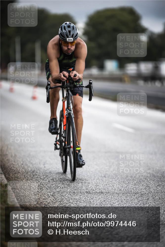16.08.2026 - KN Förde Triathlon 2026 H.Heesch http://msf.ph/oto/9974446 16.08.2026 11:01:50 Radfahren 305, 309, 313, 318 meine-sportfotos.de