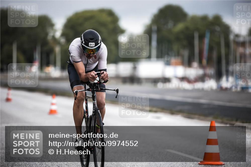 16.08.2026 - KN Förde Triathlon 2026 H.Heesch http://msf.ph/oto/9974552 16.08.2026 11:02:40 Radfahren 317, 324, 336 meine-sportfotos.de