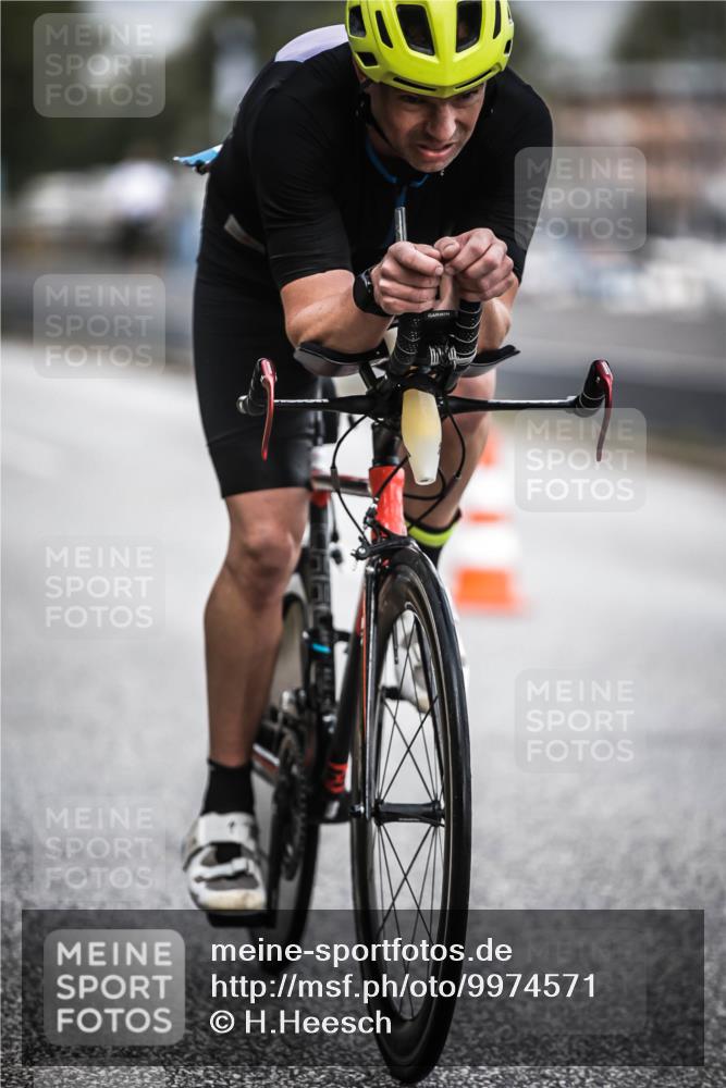 16.08.2026 - KN Förde Triathlon 2026 H.Heesch http://msf.ph/oto/9974571 16.08.2026 11:02:55 Radfahren 221, 312, 337, 341, 373 meine-sportfotos.de