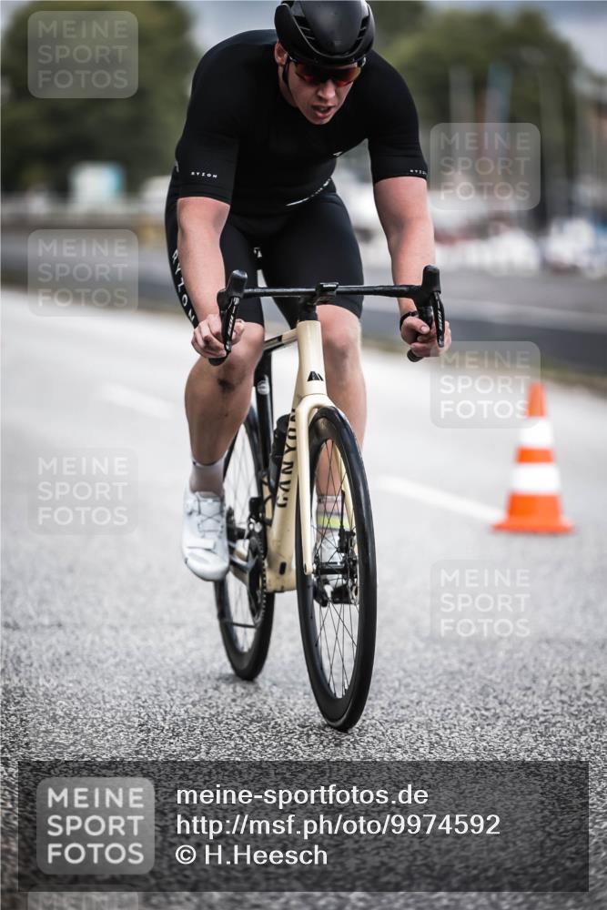 16.08.2026 - KN Förde Triathlon 2026 H.Heesch http://msf.ph/oto/9974592 16.08.2026 11:02:58 Radfahren 221, 312, 337, 341, 373 meine-sportfotos.de