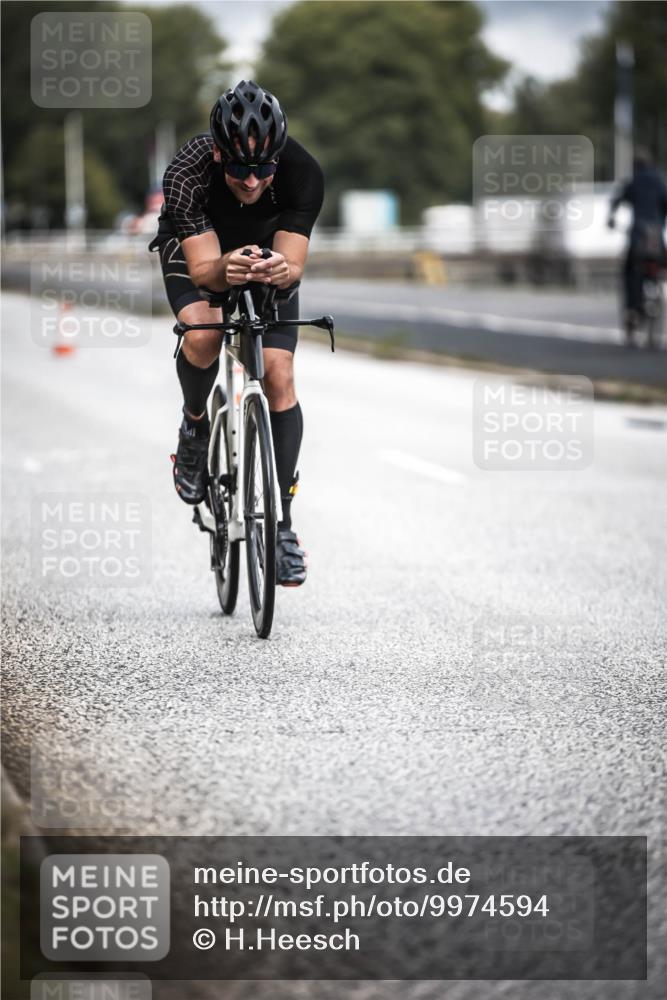 16.08.2026 - KN Förde Triathlon 2026 H.Heesch http://msf.ph/oto/9974594 16.08.2026 11:03:27 Radfahren 323 meine-sportfotos.de