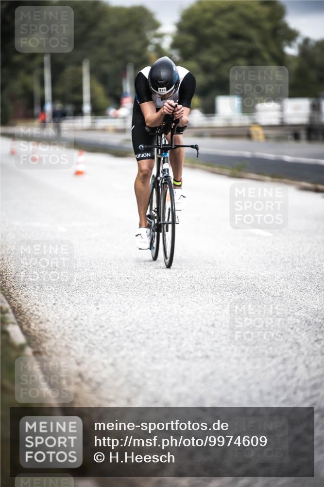 16.08.2026 - KN Förde Triathlon 2026 H.Heesch http://msf.ph/oto/9974609 16.08.2026 11:03:52 Radfahren 310 meine-sportfotos.de