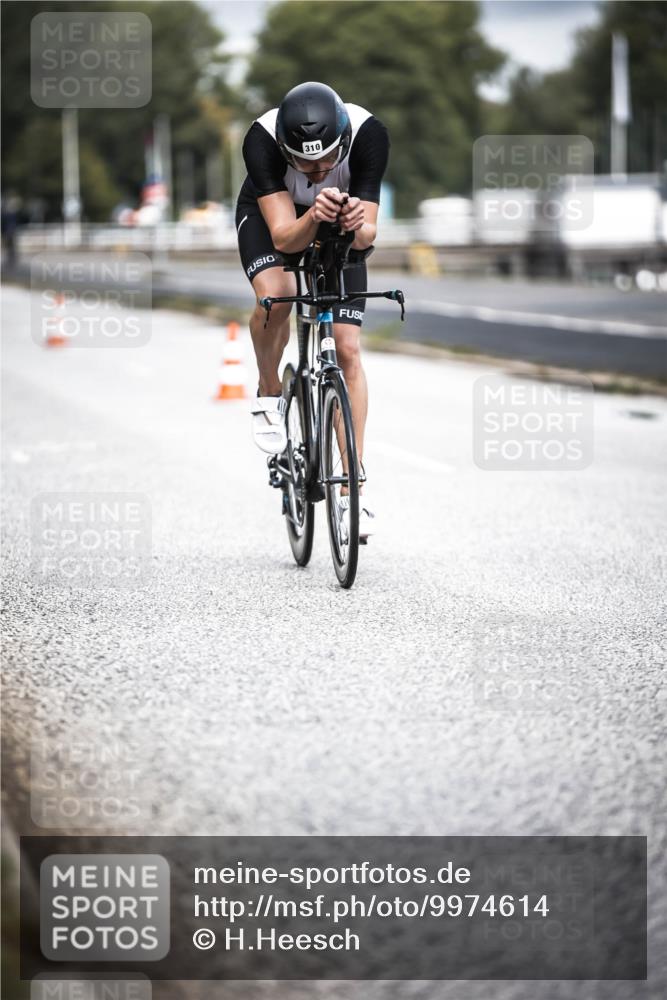 16.08.2026 - KN Förde Triathlon 2026 H.Heesch http://msf.ph/oto/9974614 16.08.2026 11:03:52 Radfahren 310 meine-sportfotos.de
