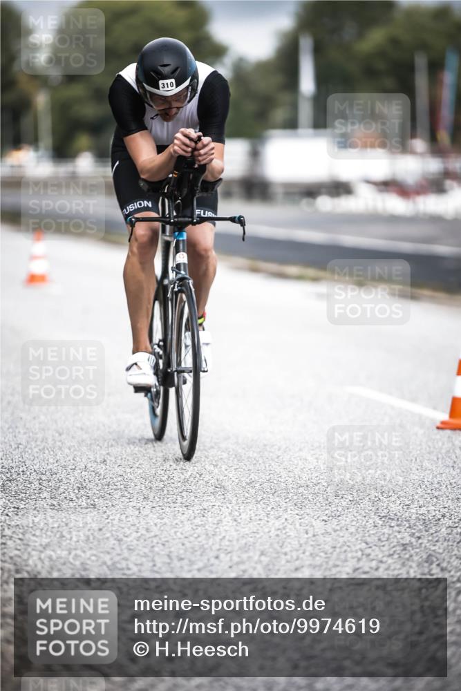 16.08.2026 - KN Förde Triathlon 2026 H.Heesch http://msf.ph/oto/9974619 16.08.2026 11:03:53 Radfahren 310 meine-sportfotos.de