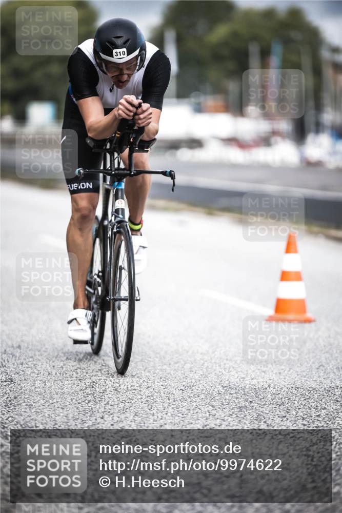 16.08.2026 - KN Förde Triathlon 2026 H.Heesch http://msf.ph/oto/9974622 16.08.2026 11:03:53 Radfahren 310 meine-sportfotos.de