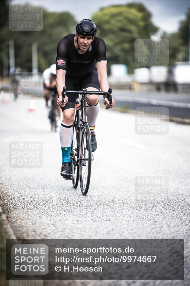 16.08.2026 - KN Förde Triathlon 2026 H.Heesch http://msf.ph/oto/9974667 16.08.2026 11:04:16 Radfahren 309, 329, 340 meine-sportfotos.de