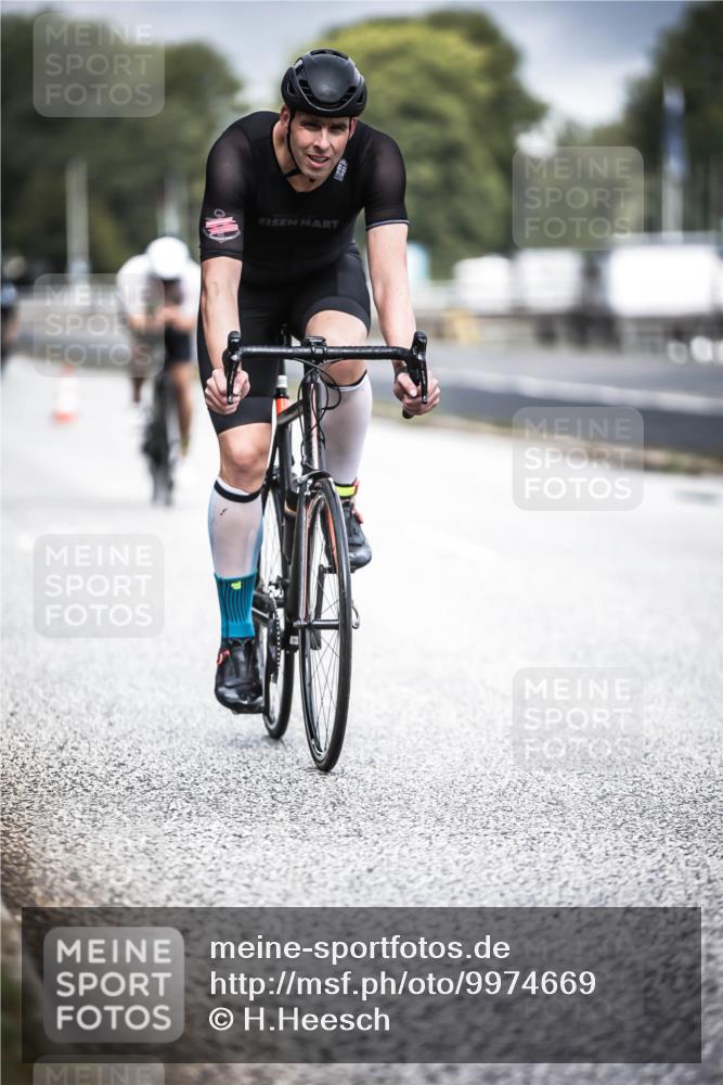 16.08.2026 - KN Förde Triathlon 2026 H.Heesch http://msf.ph/oto/9974669 16.08.2026 11:04:16 Radfahren 309, 329, 340 meine-sportfotos.de