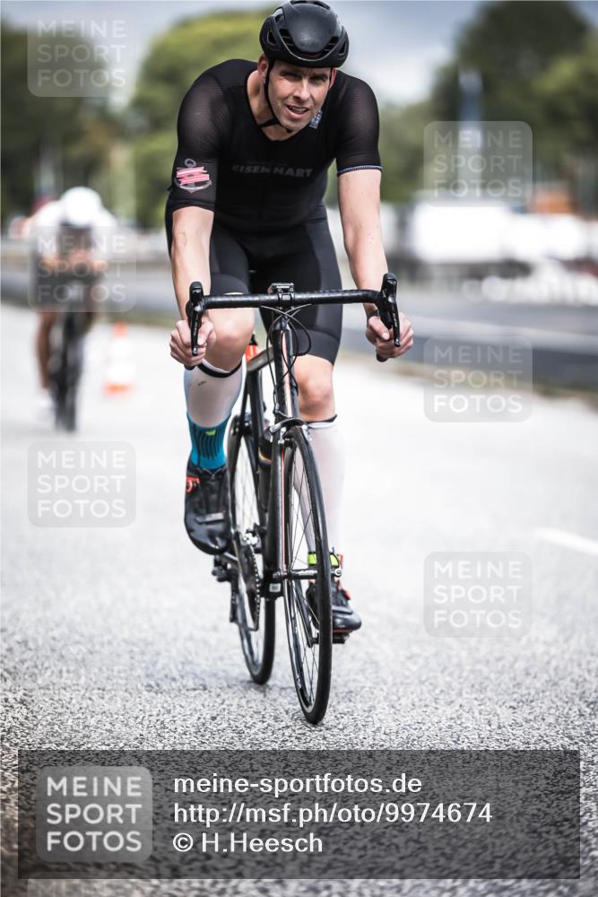 16.08.2026 - KN Förde Triathlon 2026 H.Heesch http://msf.ph/oto/9974674 16.08.2026 11:04:17 Radfahren 309, 329, 340 meine-sportfotos.de