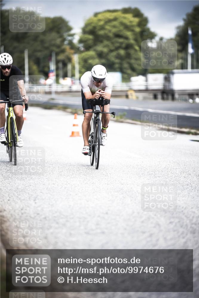 16.08.2026 - KN Förde Triathlon 2026 H.Heesch http://msf.ph/oto/9974676 16.08.2026 11:04:17 Radfahren 309, 329, 340 meine-sportfotos.de